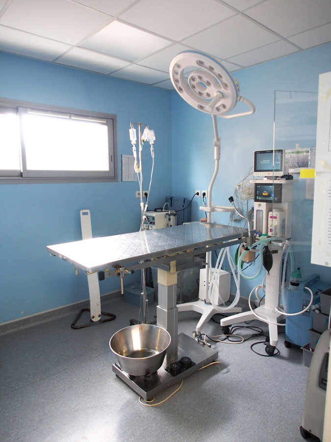 Salle de chirurgie de la clinique des Prés à Issoire