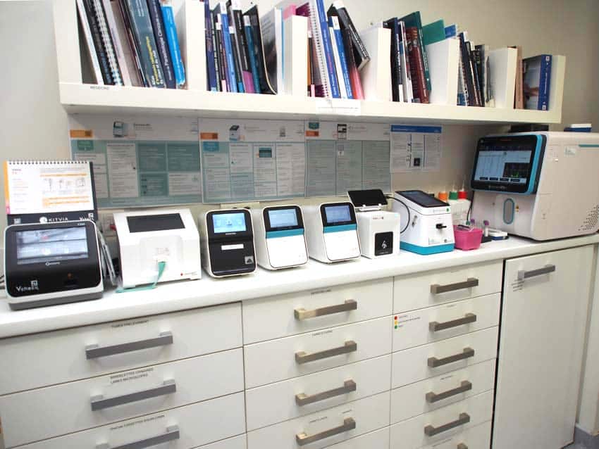 Laboratoire d'analyse de la clinique des Prés à Issoire